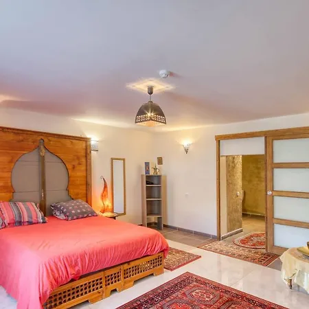 Le Paradis Aparthotel *